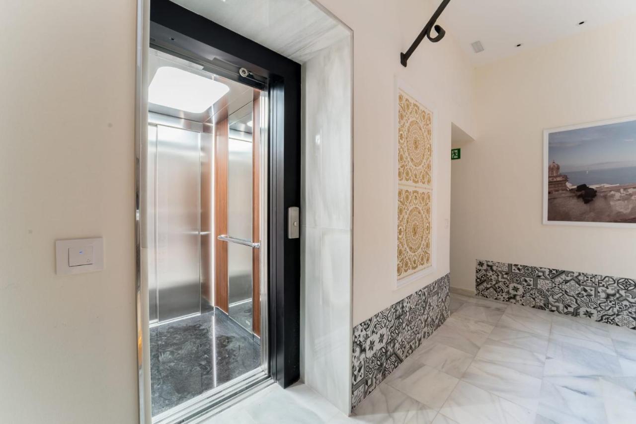Apartamento Entrecatedrales 2 Cadiz Exterior photo